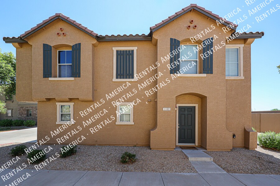 9233 E Neville Ave in Mesa, AZ - Foto de edificio