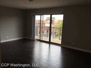 5202 Washington St in Downers Grove, IL - Building Photo - Building Photo