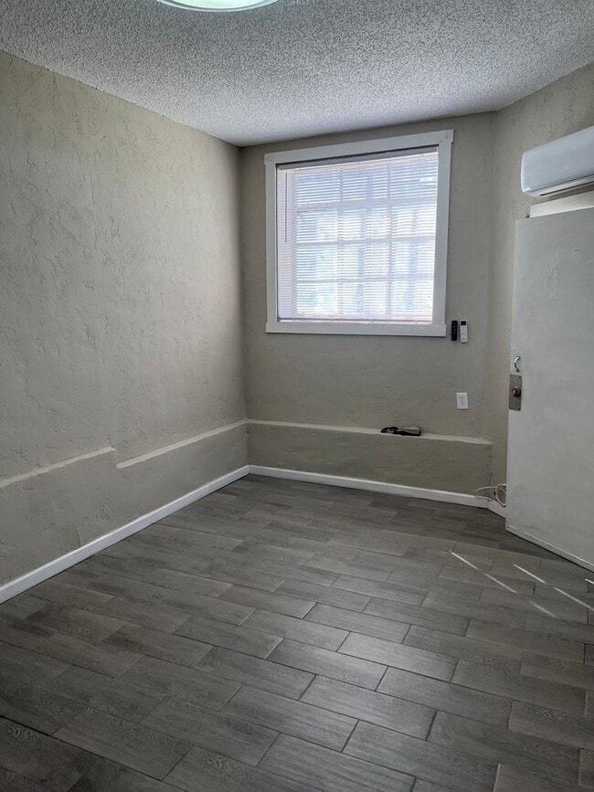 601 E Father Rahm Ave in El Paso, TX - Building Photo - Building Photo