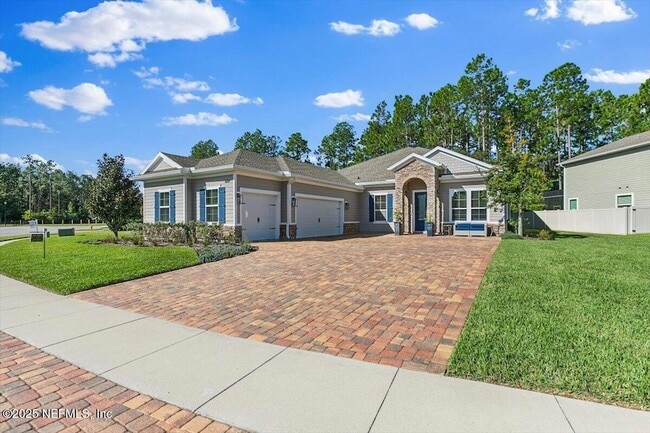 property at 2996 Las Calinas Blvd