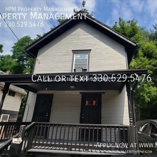 property at 392 Bailey Ct