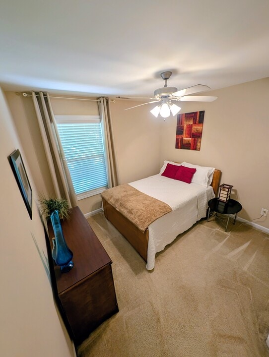 705 Keystone Park Dr in Morrisville, NC - Building Photo