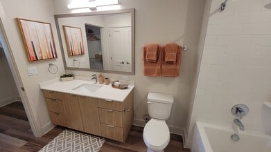 6840 SW 28th Ter, Unit B1 in Miami, FL - Building Photo - Building Photo