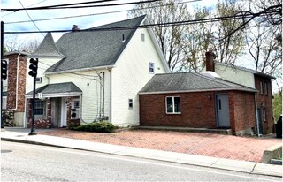 172 Pleasant St in Watertown, MA - Building Photo
