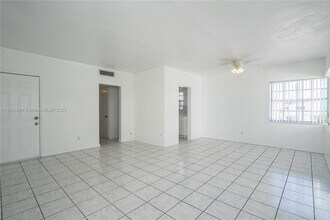 1940 Bay Dr in Miami, FL - Building Photo - Building Photo