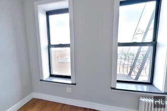 AVE. B in New York, NY - Building Photo - Building Photo