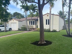 300 NE 17th Ave in Fort Lauderdale, FL - Building Photo - Building Photo