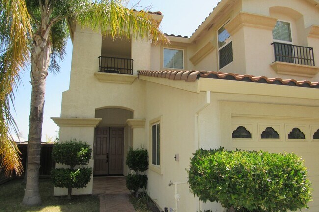 576 Pearson Dr in Brentwood, CA - Building Photo - Building Photo