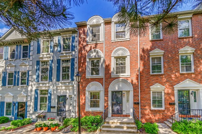 487 Josephine St in Denver, CO - Building Photo - Building Photo