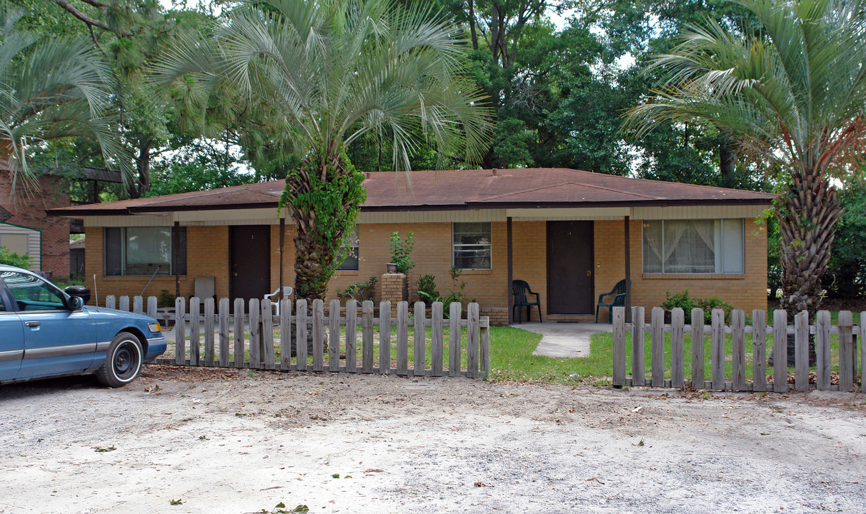 5802 Sr-22 in Panama City, FL - Building Photo