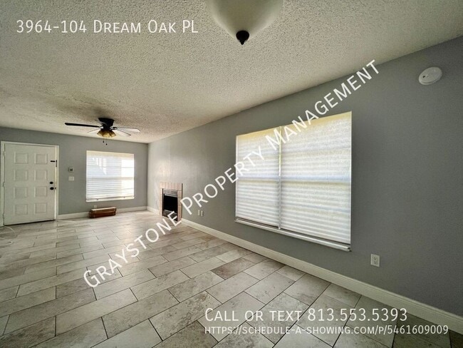 3964 Dream Oak Pl in Tampa, FL - Building Photo - Building Photo