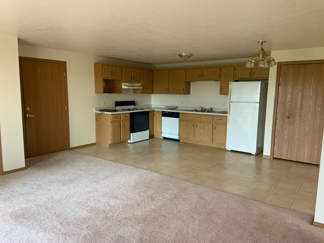 760 Chapel View Rd, Unit # unit4 in Green Bay, WI - Foto de edificio - Building Photo
