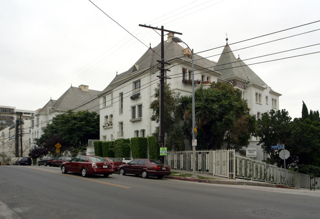 Chateau des Fleurs in Los Angeles, CA - Foto de edificio - Building Photo
