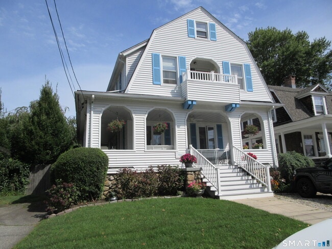 property at 10 Elliott Ave