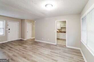 3135 Robin Rd in Decatur, GA - Building Photo - Building Photo
