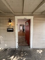 1902 E 35th St in Indianapolis, IN - Building Photo
