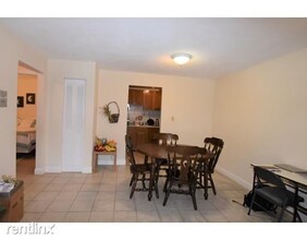 33 Cogswell Ave-Unit -Apt 4 in Cambridge, MA - Building Photo - Building Photo