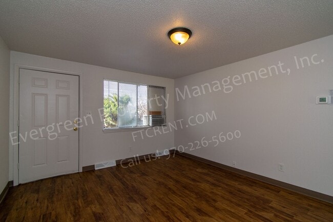 4912 S Iowa Ave in Loveland, CO - Building Photo - Building Photo