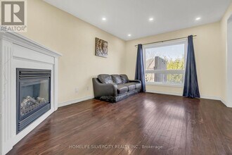 19 Dougall St in Guelph, ON - Building Photo - Building Photo