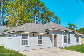 625 S Brevard St in St. Augustine, FL - Building Photo - Building Photo