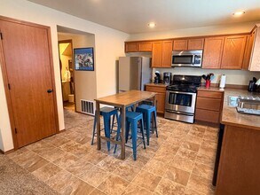 2141 Roper Ln in Wenatchee, WA - Building Photo - Building Photo