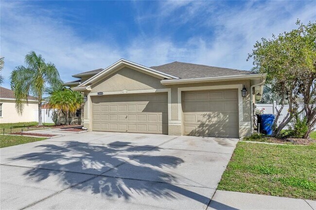 13024 Carlington Ln in Riverview, FL - Building Photo - Building Photo