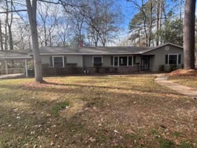 property at 2005 Wisteria Dr