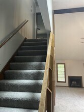 9131 E 85th Pl in Raytown, MO - Building Photo - Building Photo