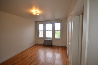 1626 Commonwealth Ave, Unit 12 in Boston, MA - Building Photo - Building Photo