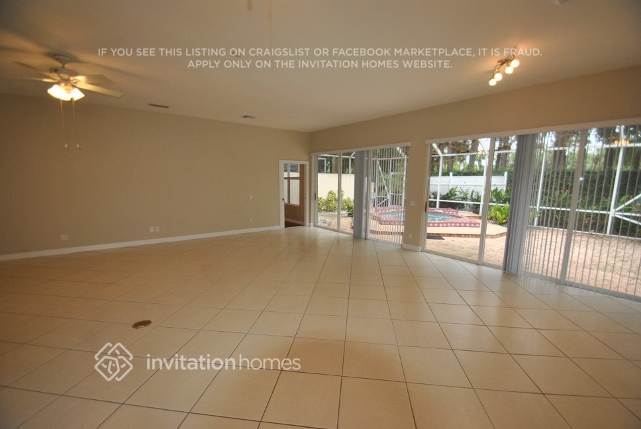 195 E Tall Oaks Cir in Palm Beach Gardens, FL - Building Photo - Building Photo