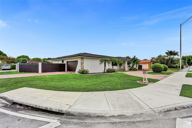 property at 6201 SW 107th Ave