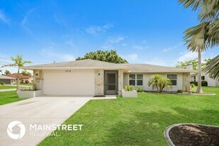 2016 SE 9th Terrace in Cape Coral, FL - Building Photo