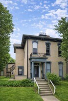 911 N 9th St Rd, Unit #1 in Lafayette, IN - Building Photo