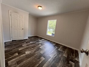 5301 NE 27th Ave in Gainesville, FL - Building Photo - Building Photo