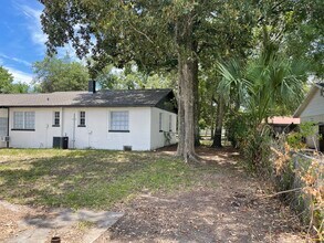 3517 NE 12th St in Ocala, FL - Building Photo - Building Photo
