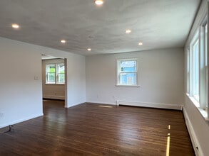 22 Chandler St, Unit 2 in Watertown, MA - Building Photo - Building Photo