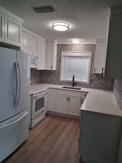 308 Banana St in Tarpon Springs, FL - Foto de edificio - Building Photo