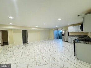 1629 Hudgins Farm Cir in Fredericksburg, VA - Building Photo - Building Photo