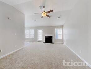 7029 New Dale Rd in Rex, GA - Building Photo - Building Photo