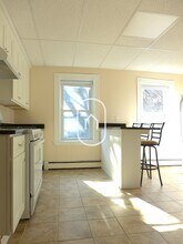 34 Pontiac St in Boston, MA - Foto de edificio - Building Photo