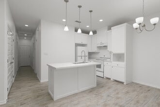 2325 N Valley Cir in La Feria, TX - Building Photo - Building Photo