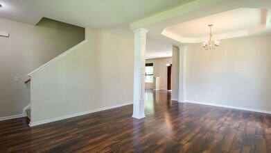 448 Delmont Dr in Goose Creek, SC - Building Photo - Building Photo