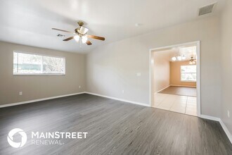 12613 Sixth St in Ft. Myers, FL - Building Photo - Building Photo