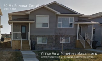 69 Mount Sundial Ct W in Lethbridge, AB - Building Photo