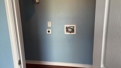 7301 Brockley Ln in Houston, TX - Building Photo - Building Photo