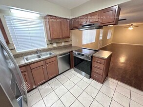 3308 Countryside St in Brandon, FL - Building Photo - Building Photo