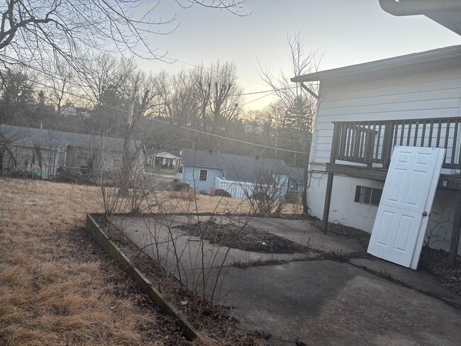 1224 Belgrove Dr in St. Louis, MO - Building Photo - Building Photo