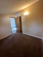 11 Strozier St in Mc Rae, GA - Building Photo - Building Photo