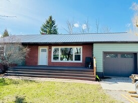 114 Sleepy Hollow Rd in Kalispell, MT - Building Photo