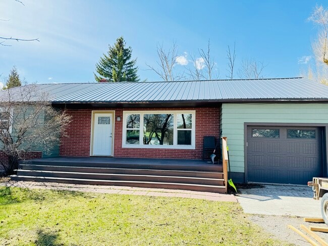 property at 114 Sleepy Hollow Rd